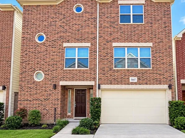 11607 Main Cedar Dr, Houston, TX 77025