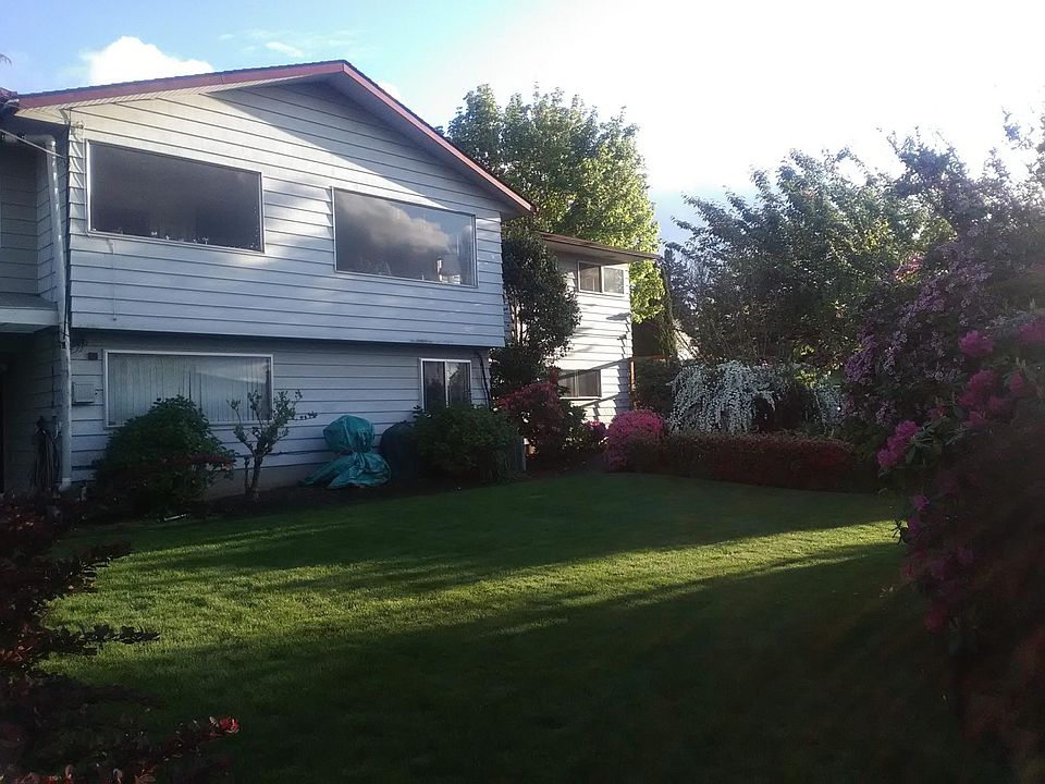 Lower unit of Duplex for rent.