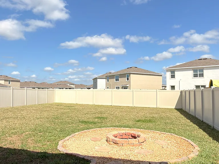 3410 Ivy Hollow Dr — Photo 3
