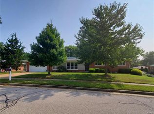 8928 Larchwood Ct, Saint Louis, MO