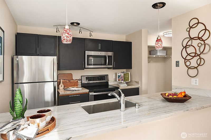 2nd image of 10329 Meridian Avenue N #202