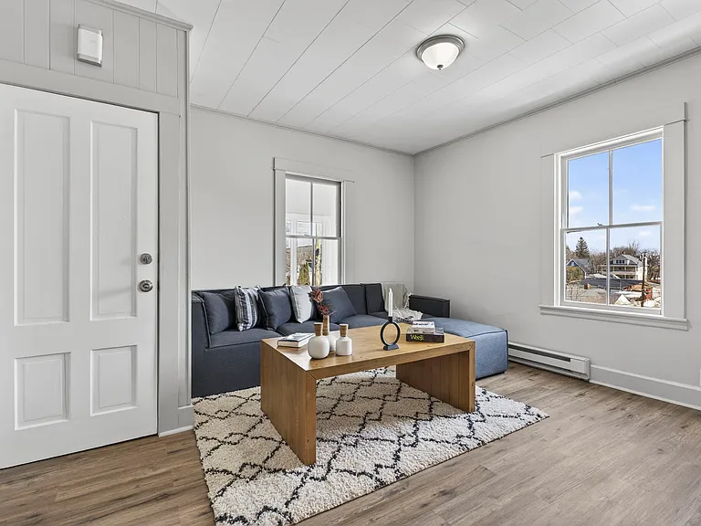 318 Charles St #1L — Photo 10