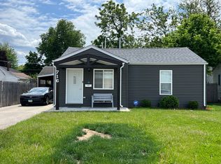 716 W Park Ave, Aurora, IL 60506