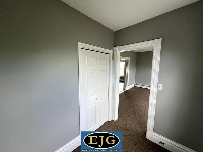 34-36 Cheney Pl #3F — Photo 12
