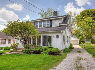 2318 E 11th St, Des Moines, IA 50316