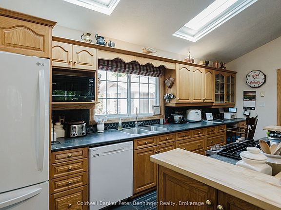 5th image of 133889 Allan Park Rd