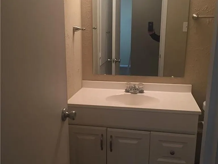 5101 Evans Ave — Photo 6