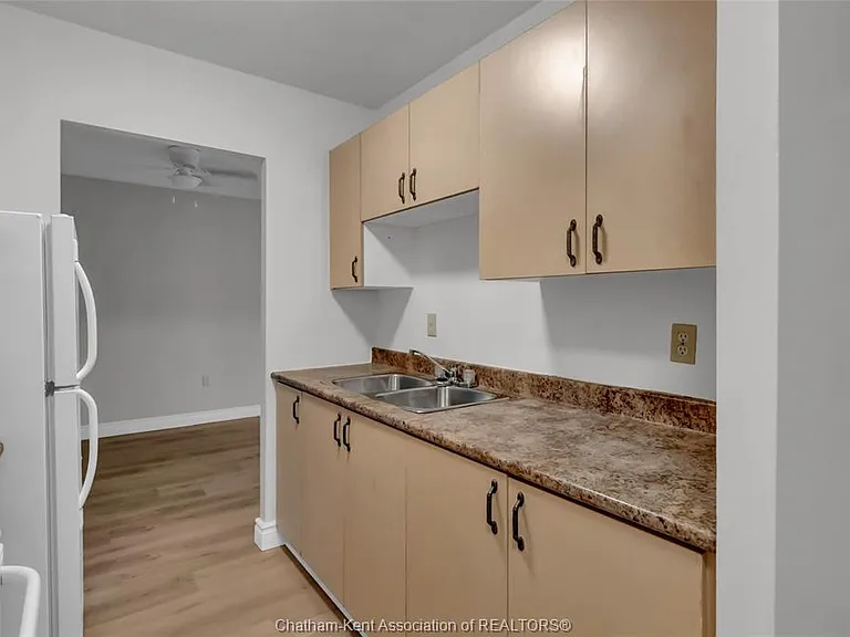 130 Park Ave E #408 — Photo 6