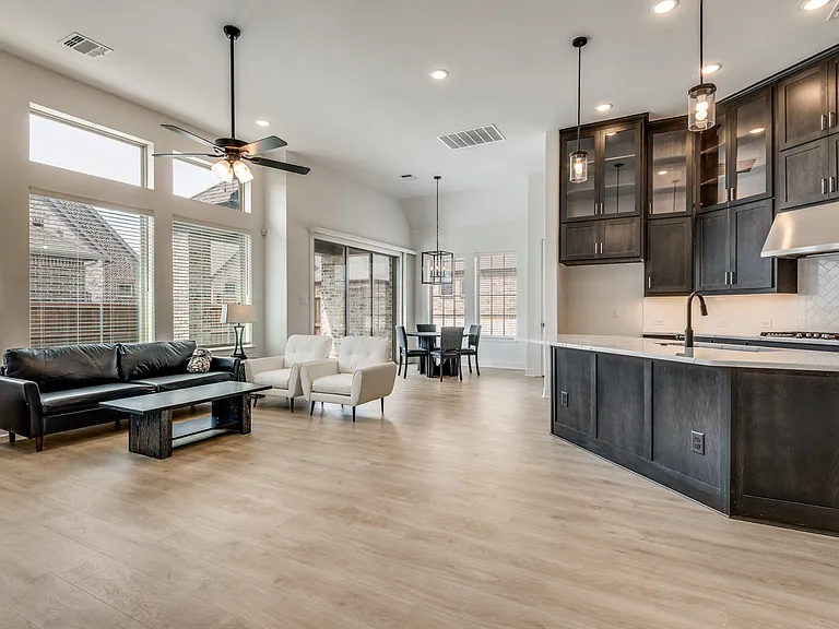 4800 Prairie Crest Ln — Photo 23