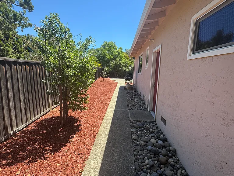 600 Vasona Ave #600 — Photo 30
