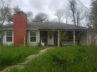 2534 Bluewater Rd, Livingston, TX 77351