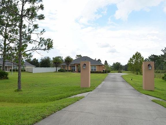 2nd image of 19445 Reynolds Pkwy