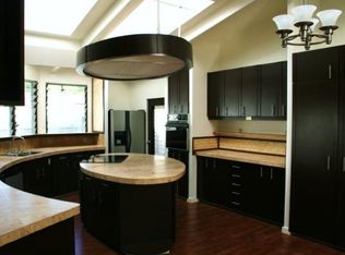 44-424 Kaneohe Bay Dr, Kaneohe, HI 96744