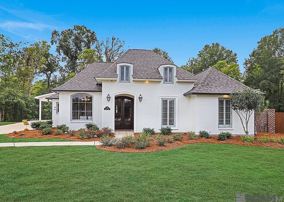 1st image of 175 Graces Dr