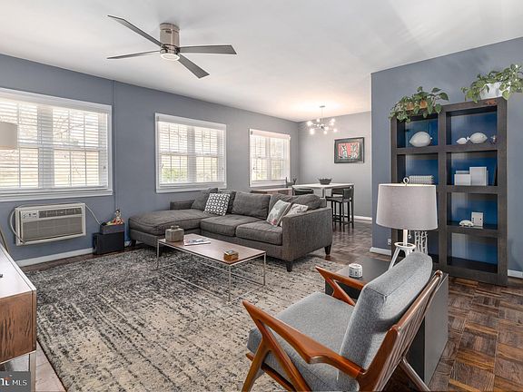 3rd image of 3616 Valley Dr