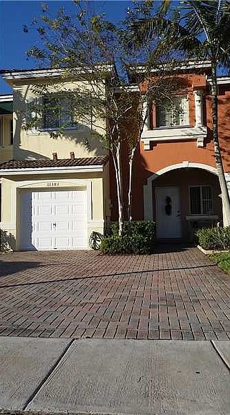 1st image of 11381 NW 33rd St