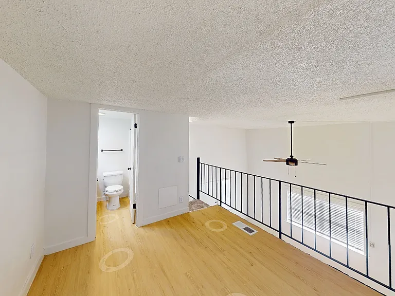 The Briarwood Apartments — Photo 21