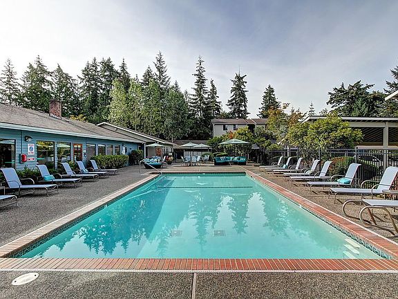 3rd image of 3315 115th Ave NE #1151