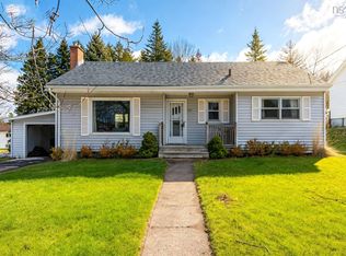 197 Pleasant St, Truro, NS B2N 3S7