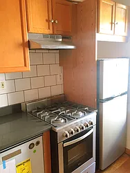 Rented by Rapid Realty Cobble Hill