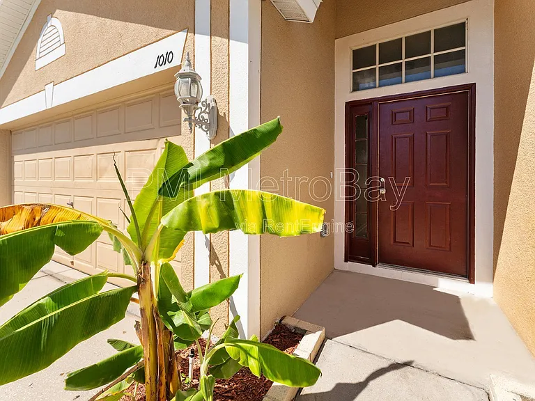 1010 Summer Breeze Dr — Photo 18