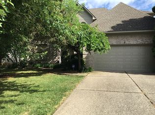 3110 Indian Lake Dr, Louisville, KY 40241