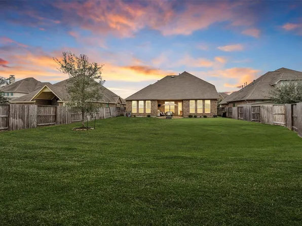 3622 Lister Dr, Iowa Colony, TX 77583