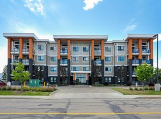 17 Columbia Ave E #205, Devon, AB T9G1H9