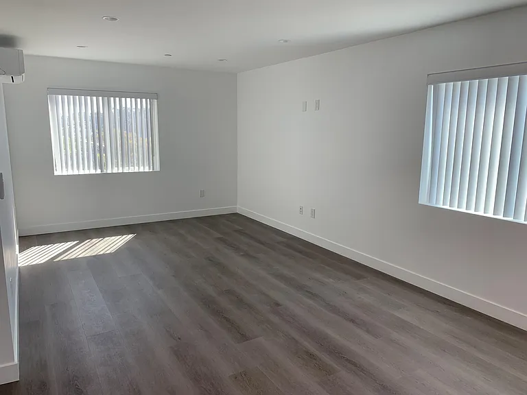 3371 C St #1 — Photo 4