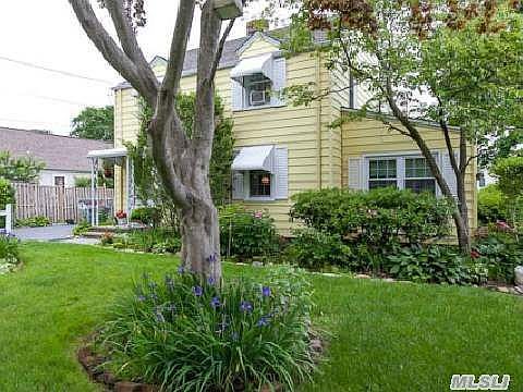 1st image of 77 Juniper Ave