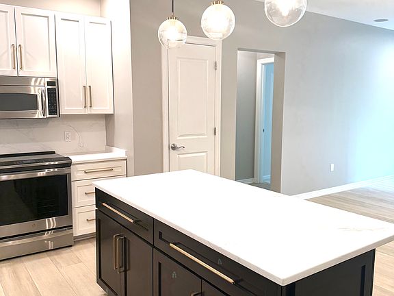 Newly Renovated Kitchen