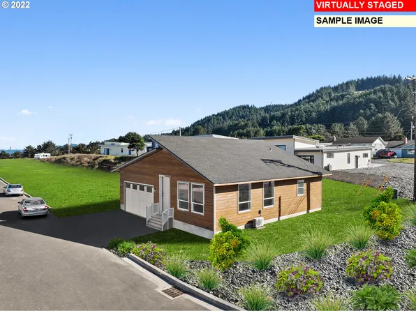 30395 Sawyer Way, Gold Beach, OR 97444