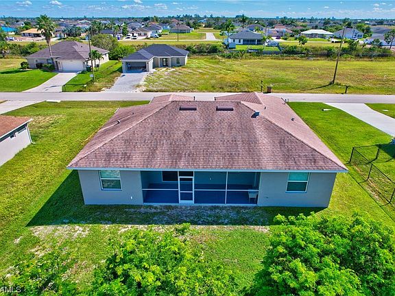 3rd image of 1708 NW 9th Pl