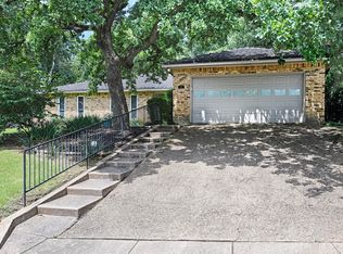 608 Willow Ridge Rd, Fort Worth, TX 76103