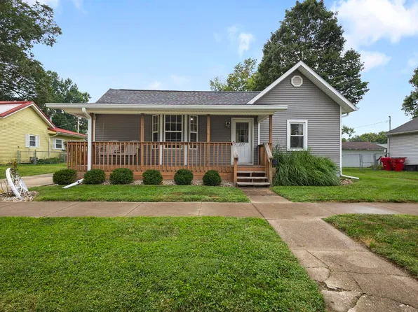 222 N Maple St, Argos, IN 46501