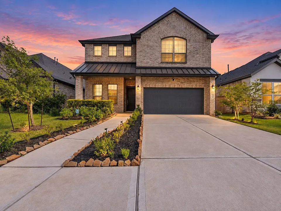 10718 Hidden Rock Dr