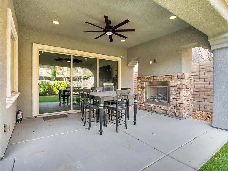 328 Elder View Dr — Photo 8