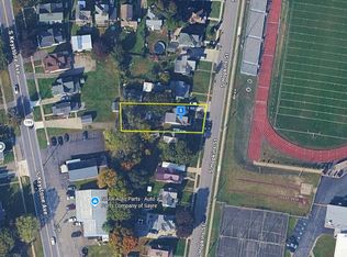 118 S Hopkins St, Sayre, PA 18840