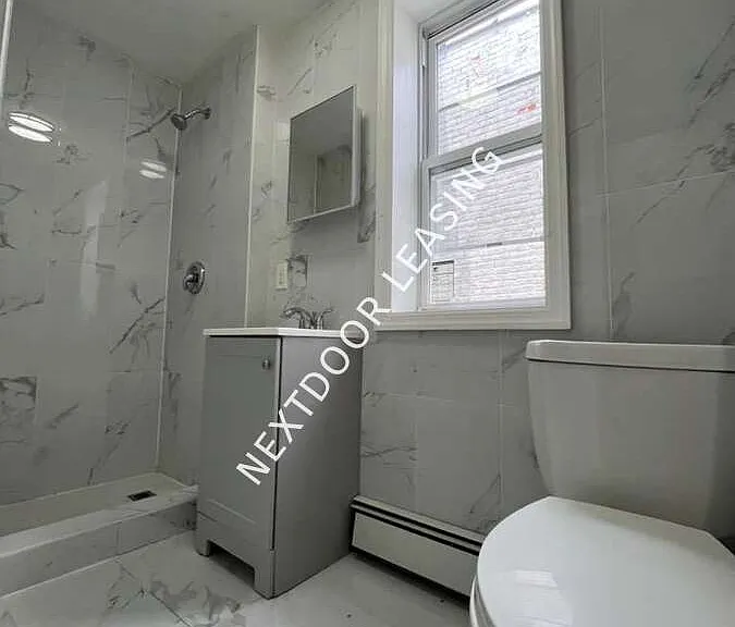 938 W Side Ave #4M — Photo 3
