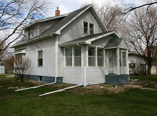 129 S Erickson St, Roland, IA 50236