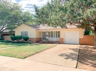 1204 E Cardwell St, Brownfield, TX 79316