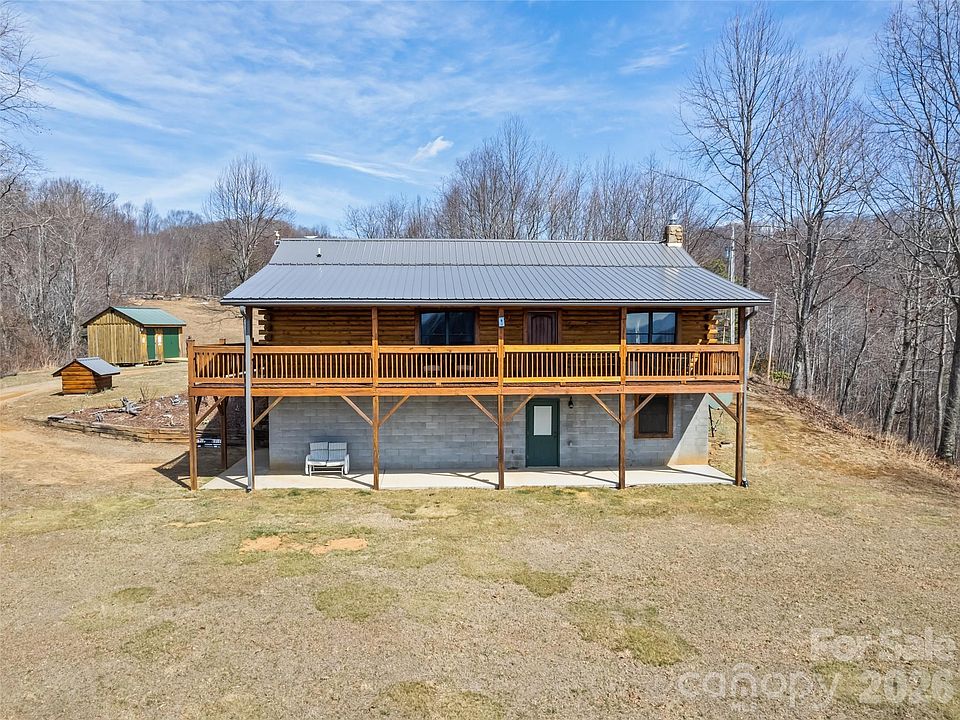 1st image of 425 Rustic Ridge Dr
