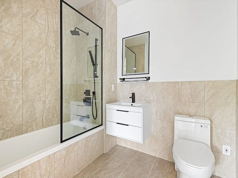 228 Vanderbilt Ave #3C — Photo 5
