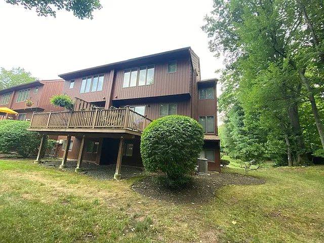 21 Braemar Ct — Photo 6
