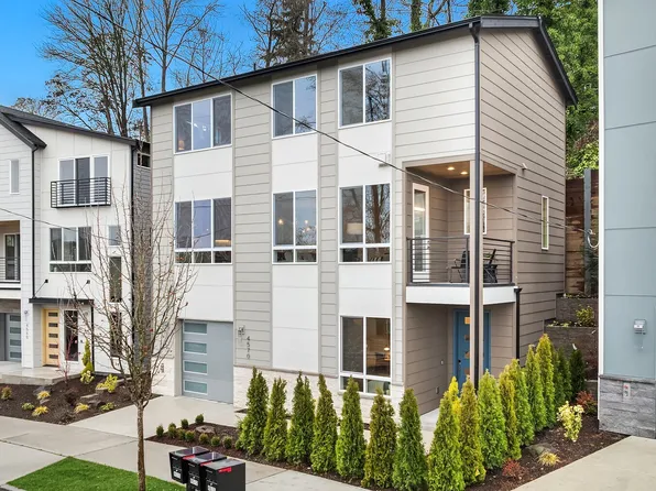 4570 22nd Avenue SW, Seattle, WA 98106