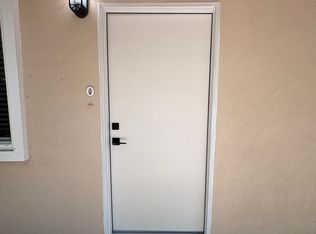 601 Grand Ave APT O, Ojai, CA 93023