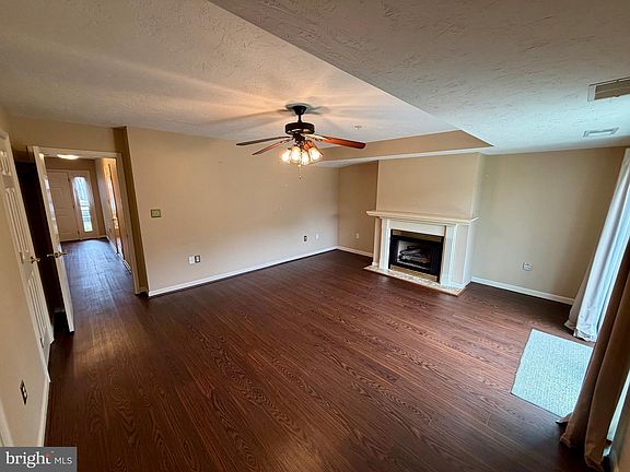 4th image of 102 Lorenzo Ct #102