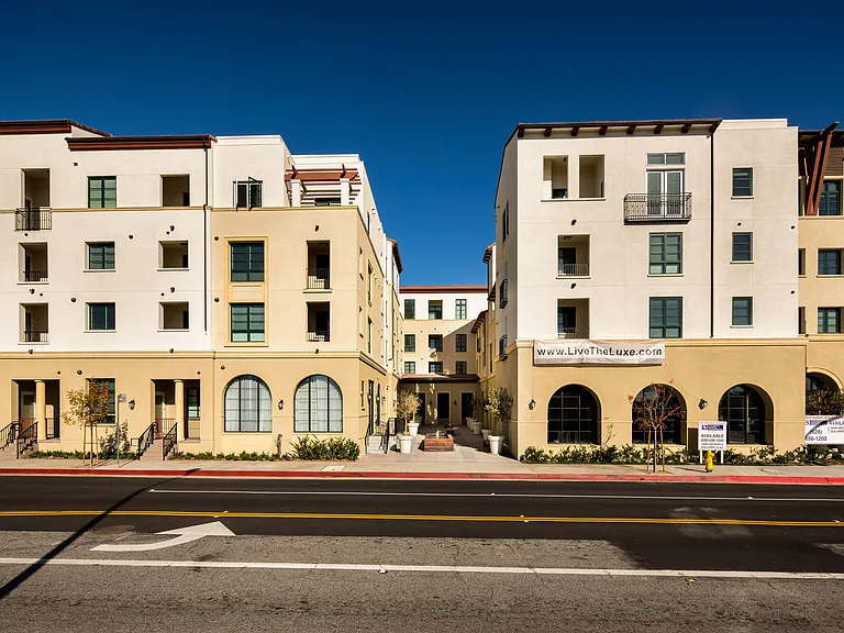 Luxe Pasadena — Photo 24