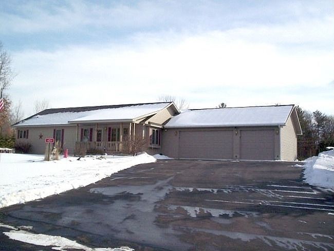 1st image of 1033 Squire Ct