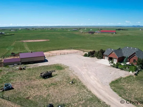 1546 Horse Creek Rd, Cheyenne, WY 82009